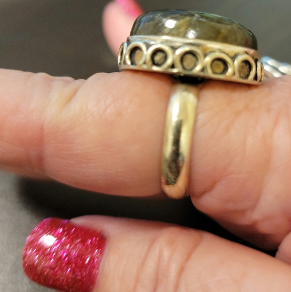 Huge Sterling silver ring size 11 $70 - Picture 2 of 2